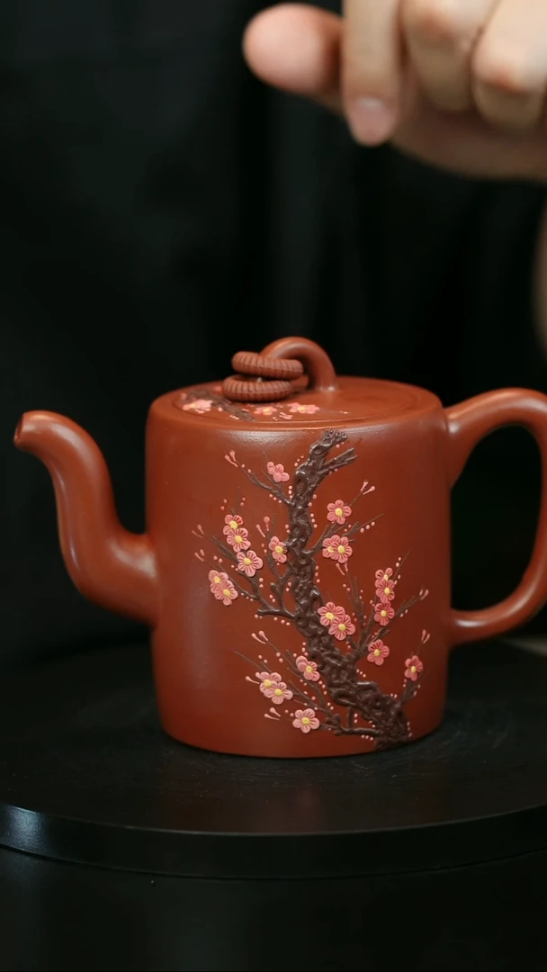 茶壶紫砂用****2H1657陈春芬梅花贴绘双圏