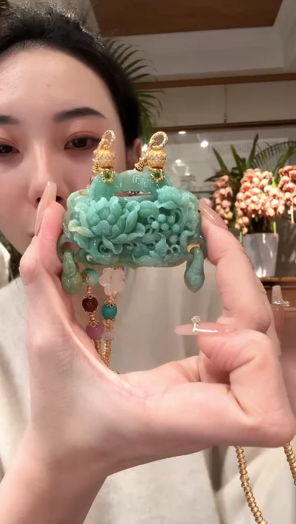 【闪购商品】翡翠颈饰未镶嵌国风