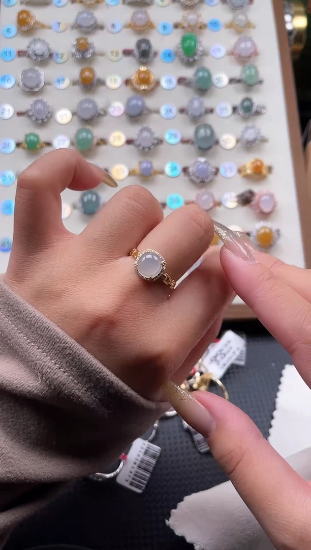 【闪购商品】翡翠戒指银S925镶嵌天然A货翡翠戒指