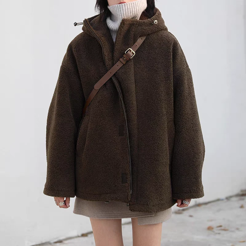「青和月服饰」秋冬季休闲宽松连帽仿羊羔毛颗粒绒外套女加厚款