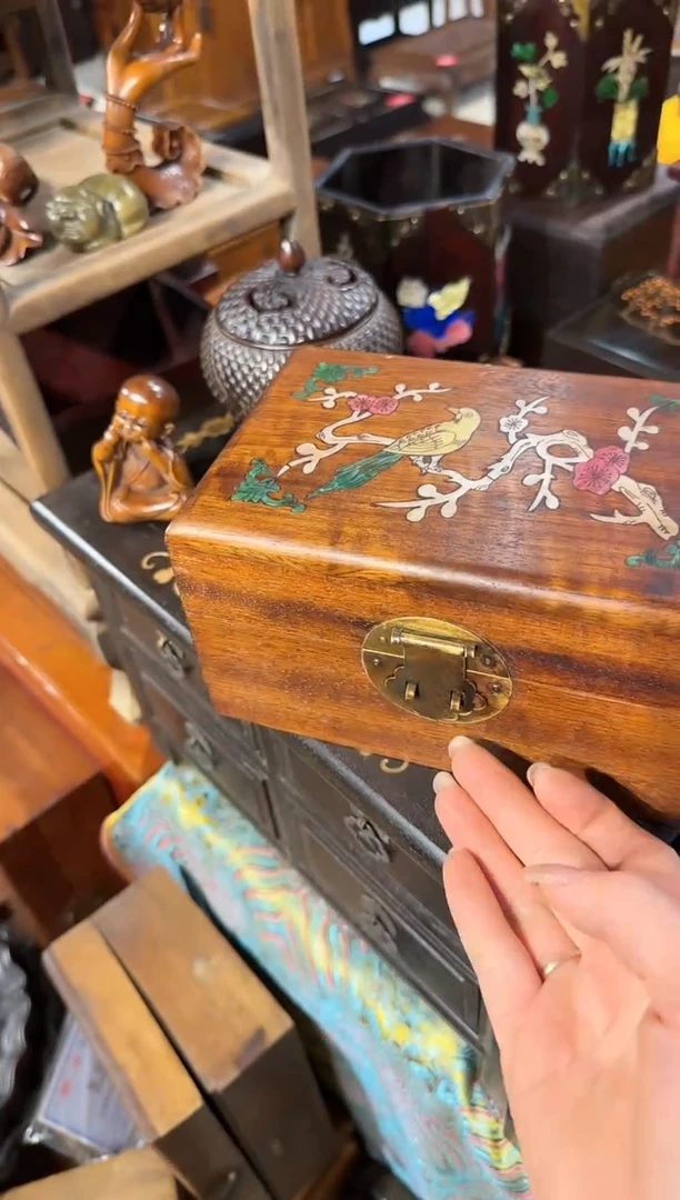 【闪购商品】木木艺喜鹊登梅黄翻盖盒88.888