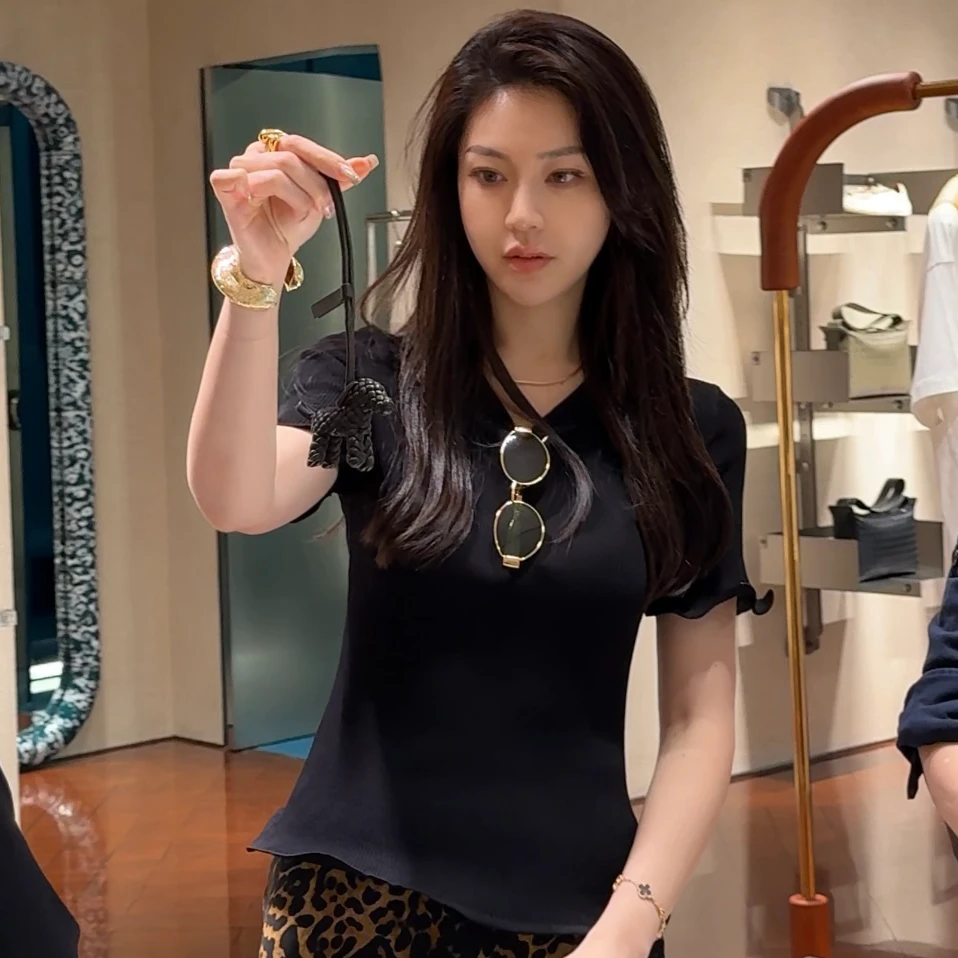 王嬛嬛MsLime25年新款【舒适圈】时尚双色针织短袖T恤 HD2C0120