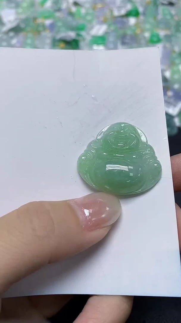 翡翠未镶嵌颈饰天然缅甸翡翠A货