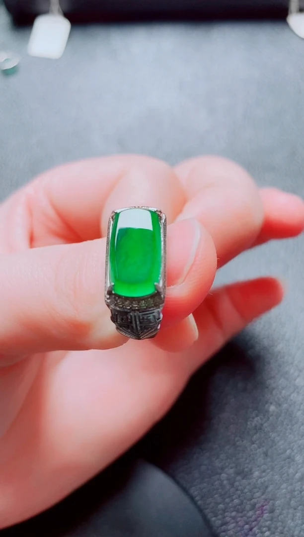 银S925镶嵌戒指翡翠111