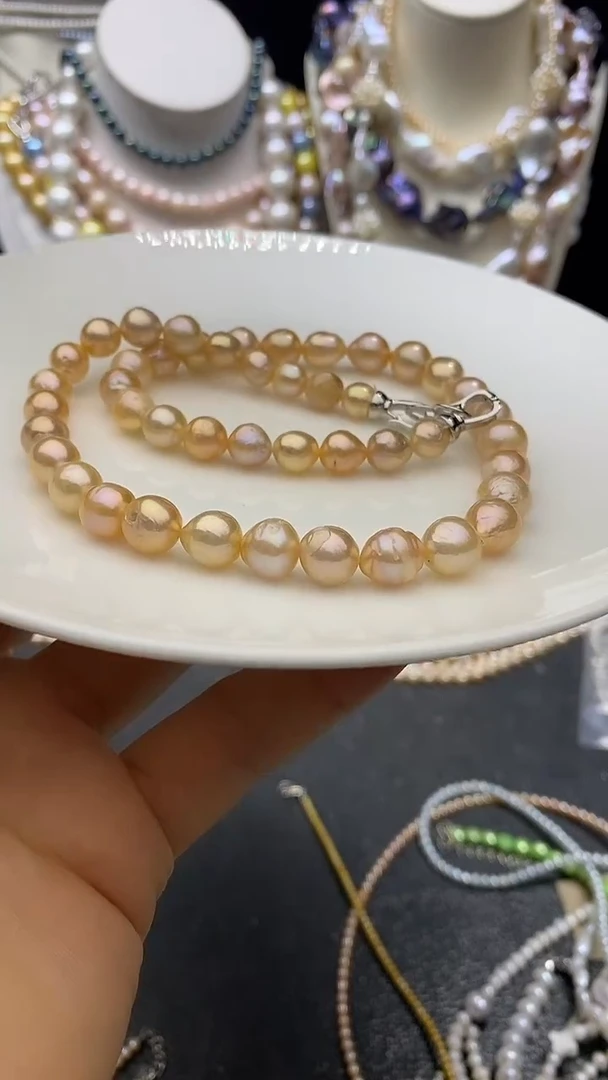 颈饰未镶嵌淡水珍珠多人