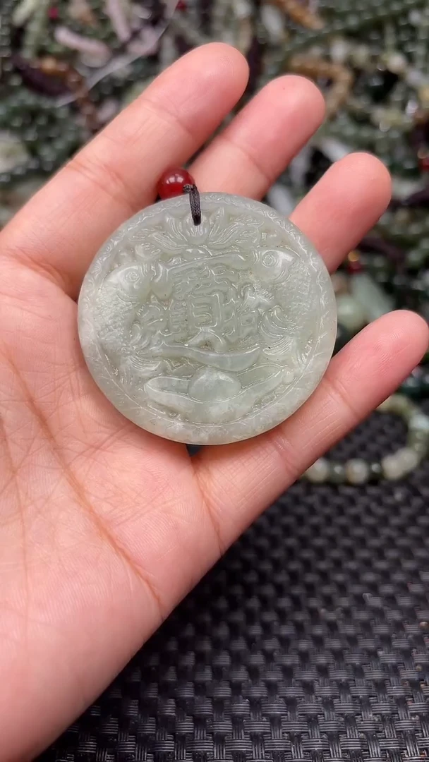 颈饰未镶嵌和田玉1