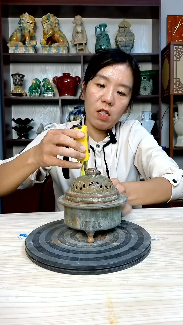 经典精美复古风格瓷器