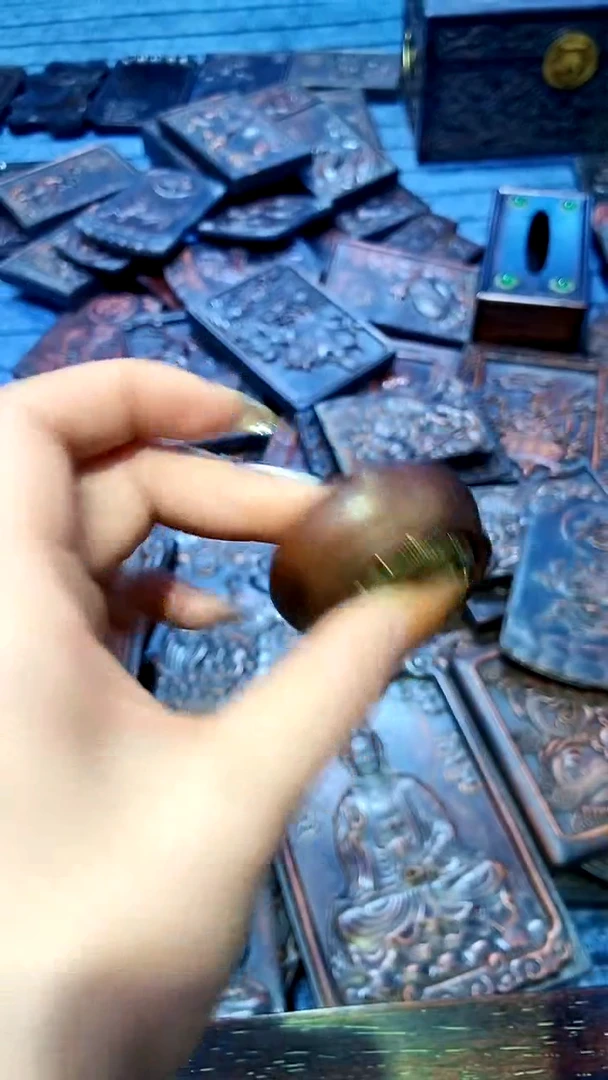 木紫檀雕刻一物一拍