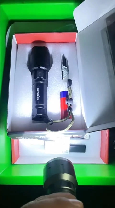 B317变焦带电池微瑕