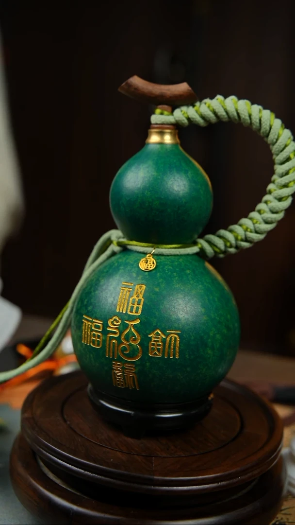 601号550ml左右非遗大漆酒葫芦