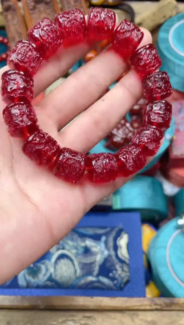 【闪购商品】血珀手链未镶嵌点击链接下单即可