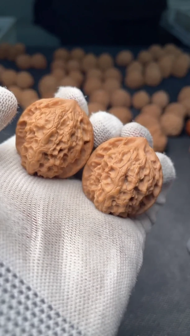 把件文玩核桃A72  白蛇谷  35尺