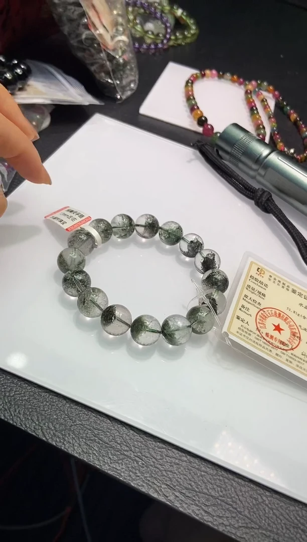 未镶嵌套链水晶K***?/826多样性发一件