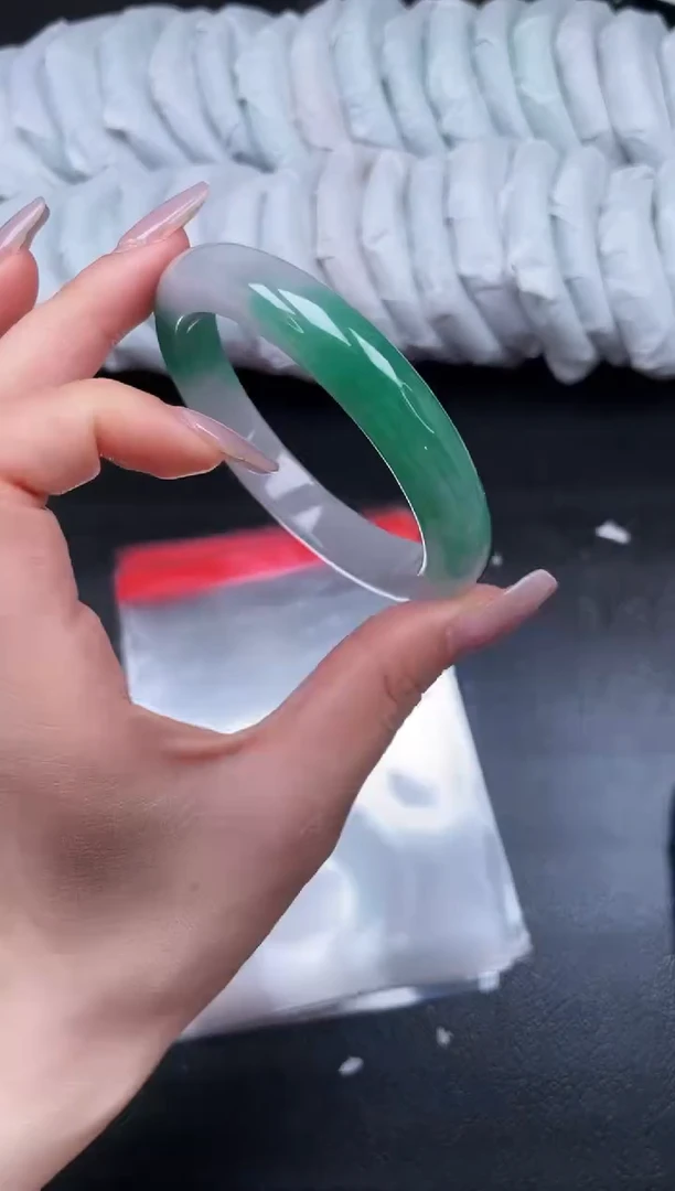 拍下以实物为准T330-57