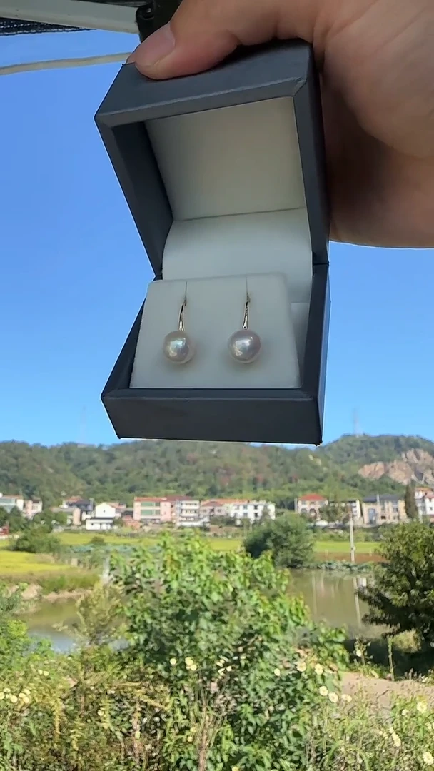 银S925镶嵌耳饰淡水珍珠10-11mm高跟鞋耳钩
