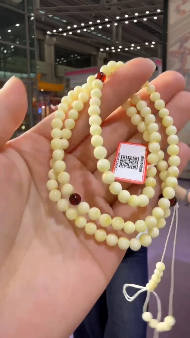 琥珀颈饰未镶嵌33秒拍号假一罚三