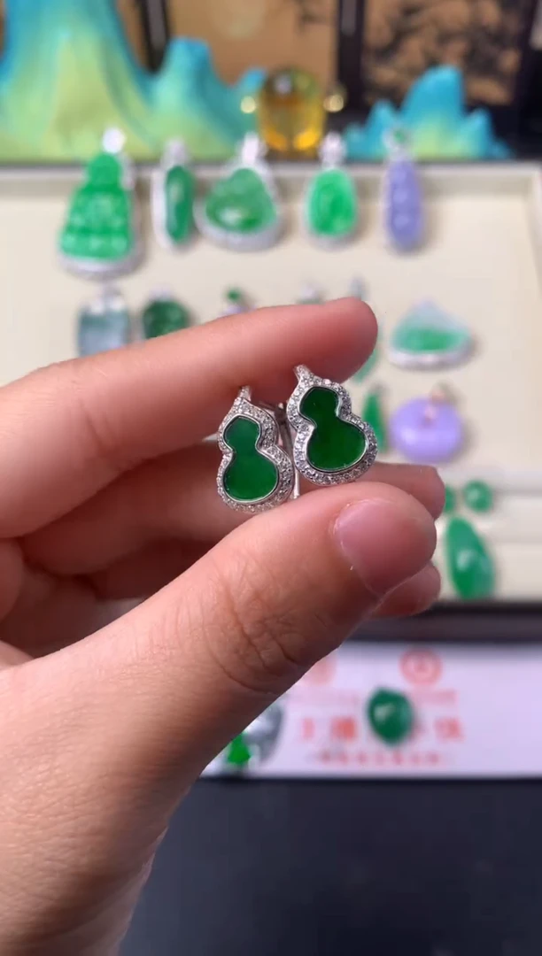 银S925镶嵌翡翠耳钉耳钉