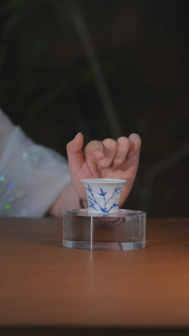 青花竹子竹节杯