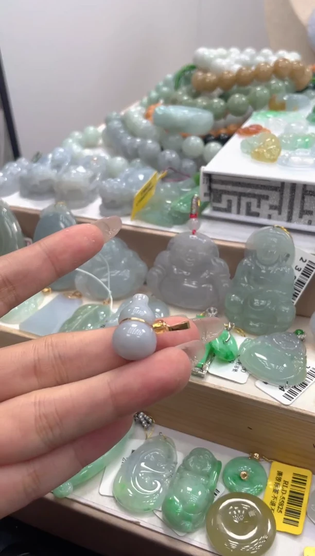 颈饰未镶嵌翡翠132多样性发货