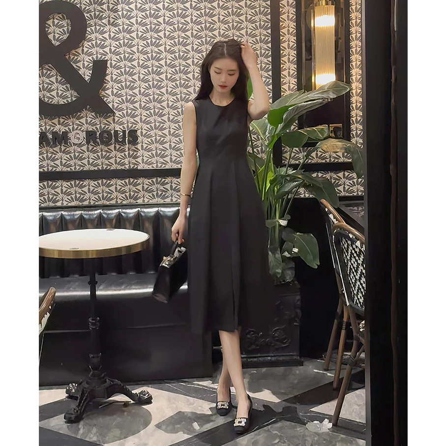 2025新款小个子收腰长裙法式高级感气质黑色复古连衣裙子女夏季