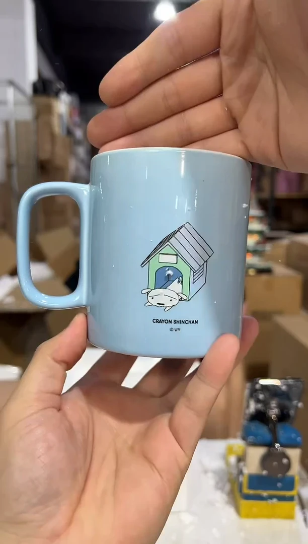 瓷片蓝色小白水杯微瑕