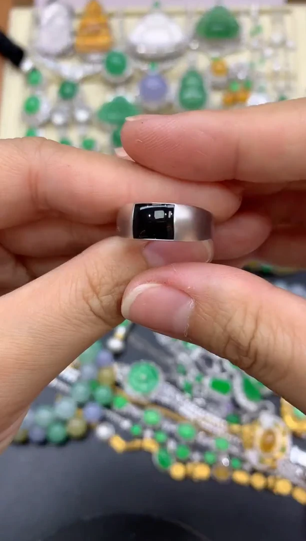 翡翠戒指18K金镶嵌388-中国好珍宝