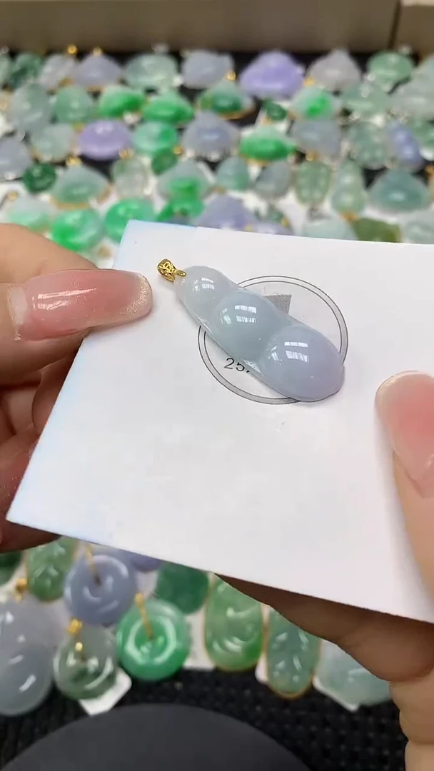 颈饰未镶嵌翡翠a货百元以下同包裹多件发出的只收取一单运费