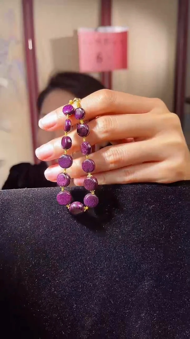 【闪购商品】苏纪石（舒俱来）手链K金未镶嵌