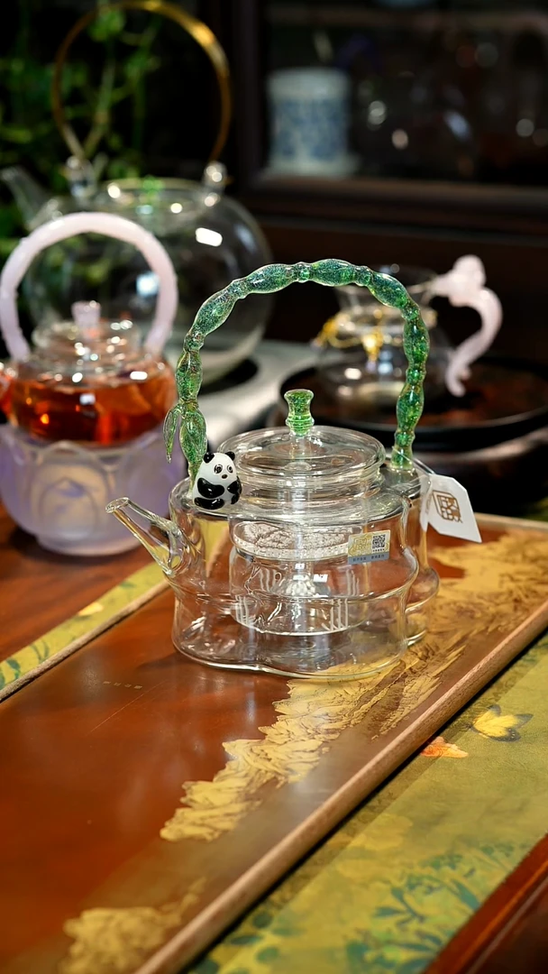 晶焱熊猫煮茶壶哈哈哈