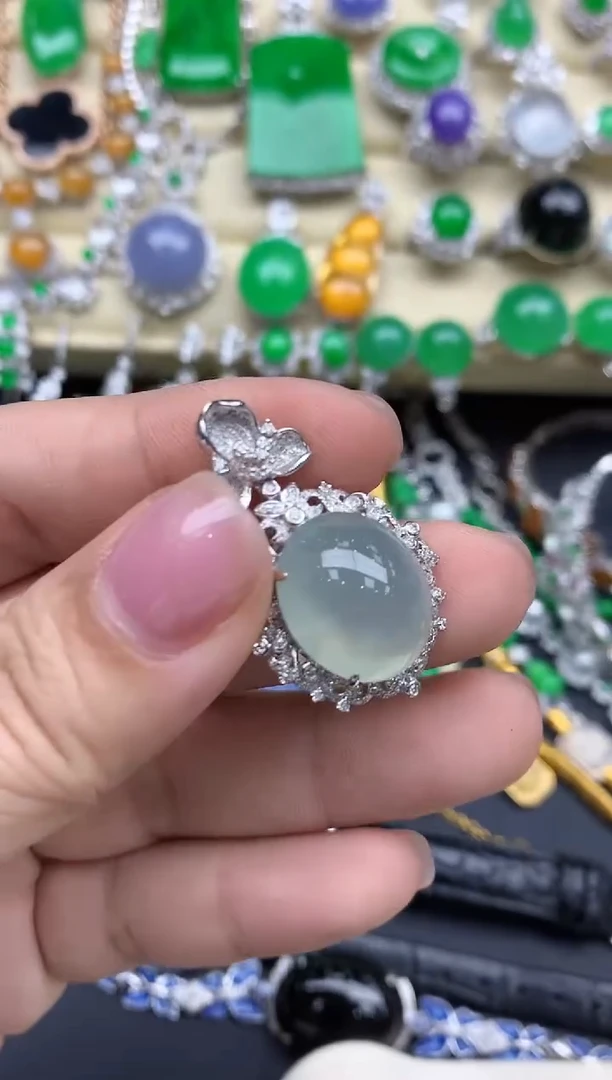 【闪购商品】翡翠颈饰18K金镶嵌662-中国好珍宝