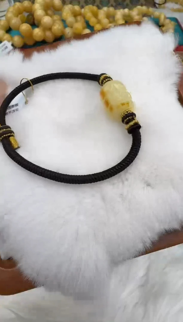 裸石琥珀未镶嵌XD859