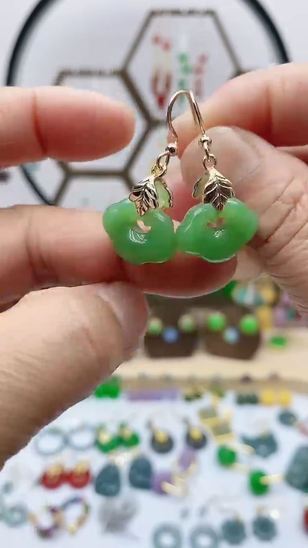 未镶嵌和田玉耳饰0012