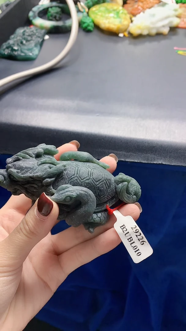 颈饰未镶嵌翡翠天然缅甸a货翡翠