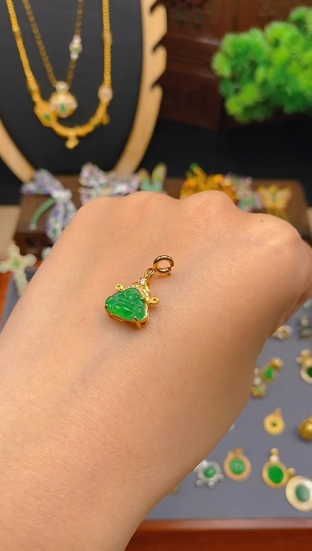 【闪购商品】翡翠吊坠(不含链)银S925镶嵌金色财神佛公