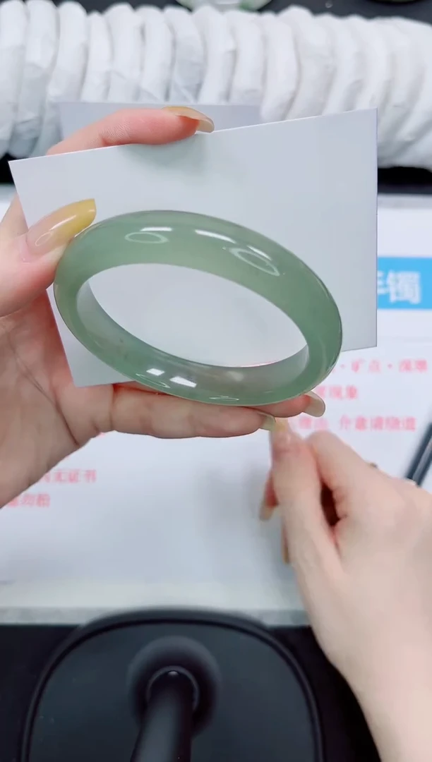 石英质玉手镯未镶嵌529