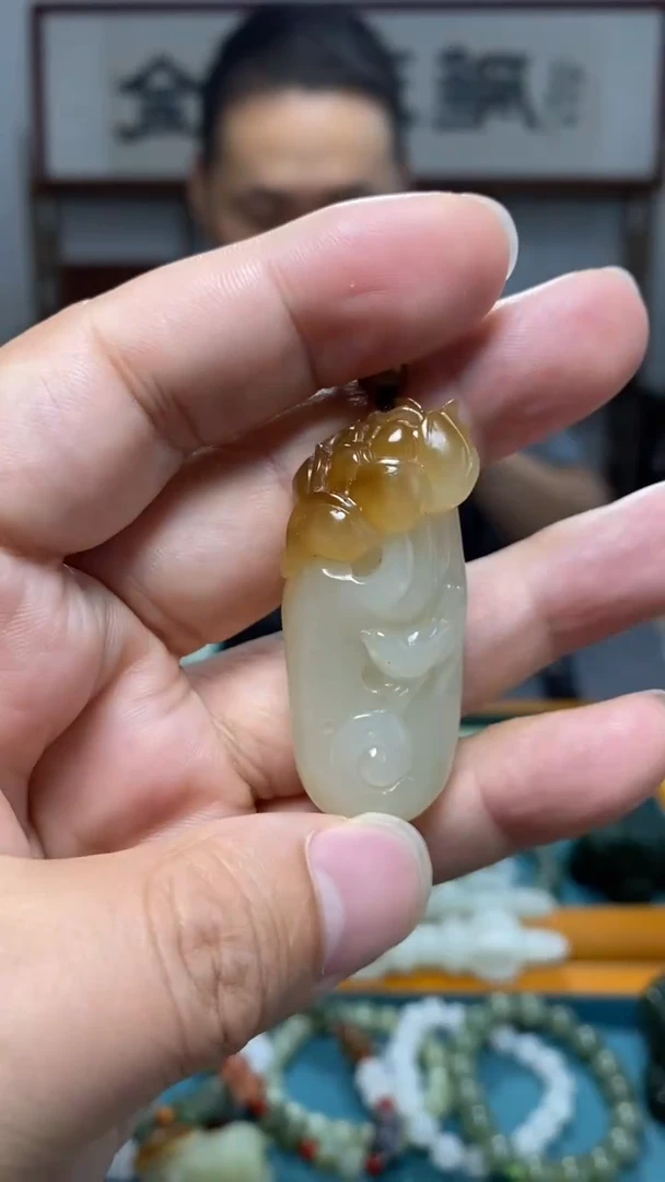 颈饰未镶嵌和田玉11