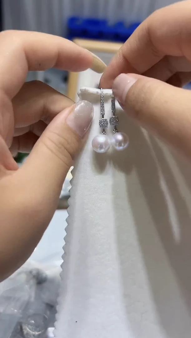 银S925镶嵌耳钉淡水珍珠136