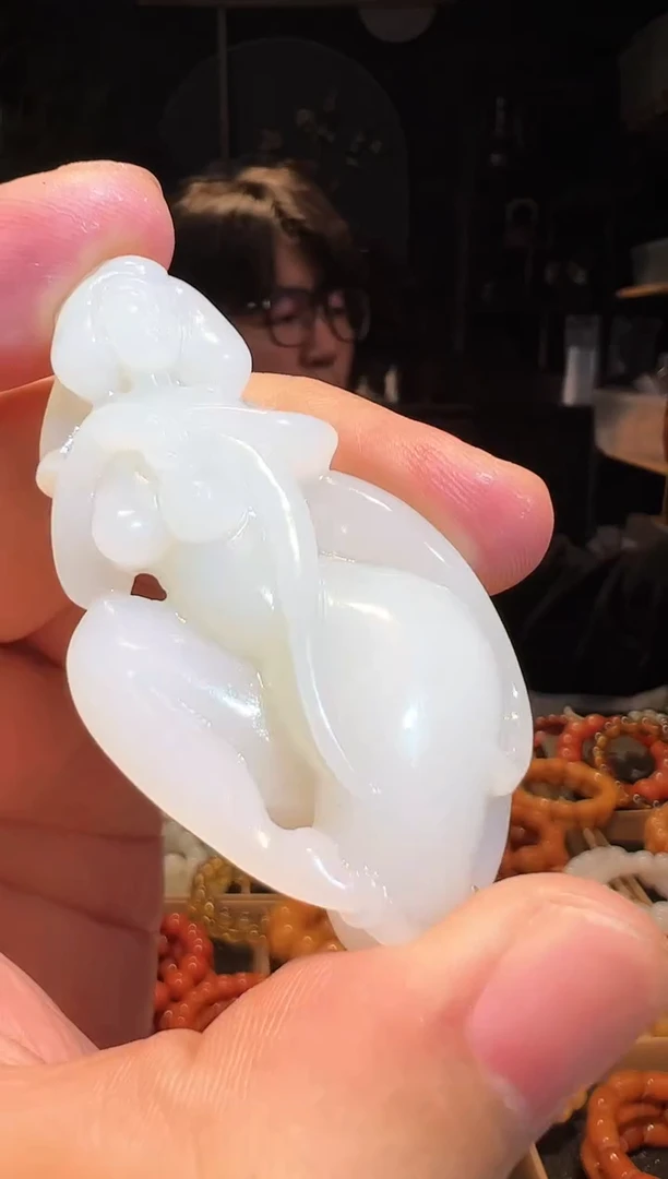 和田玉未镶嵌手链挂件