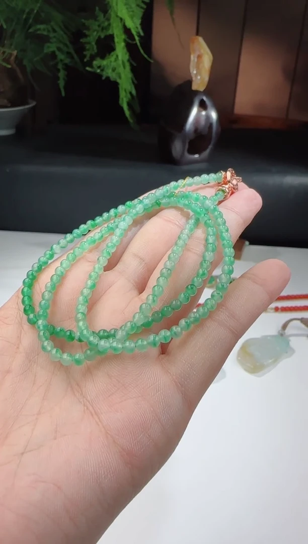未镶嵌挂件翡翠洋