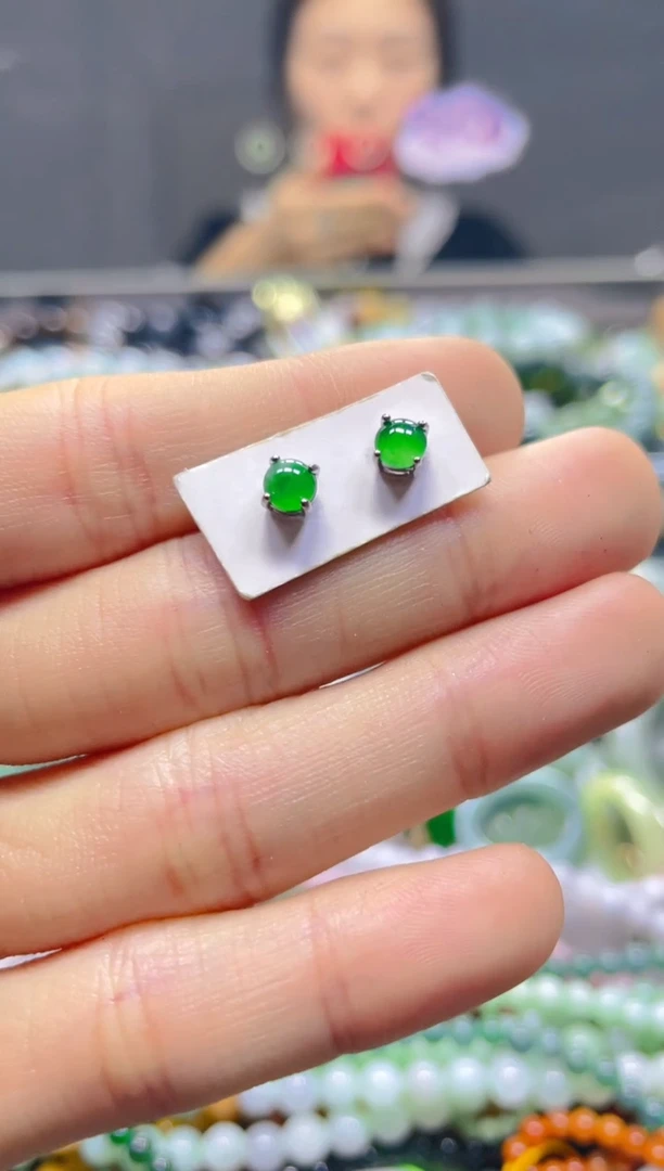 颈饰未镶嵌翡翠多样性择优发货