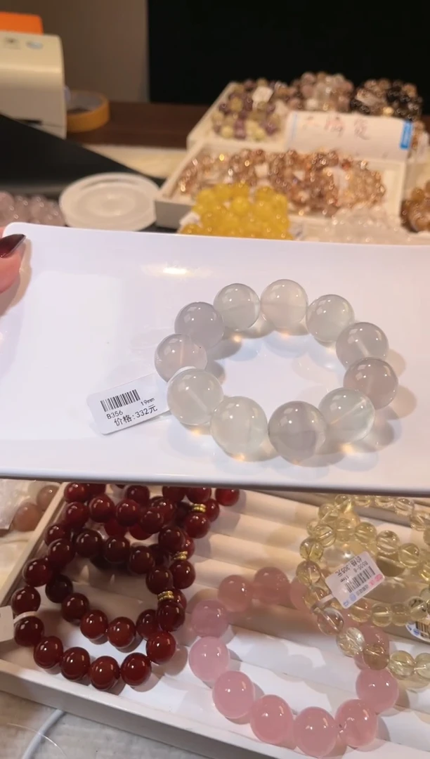 未镶嵌手链水晶多样性发一Q58奶绿19mm