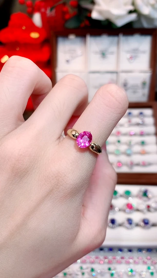 彩色蓝宝石戒指18K金镶嵌最**糕1.74ct/天然宝石/七天无理由