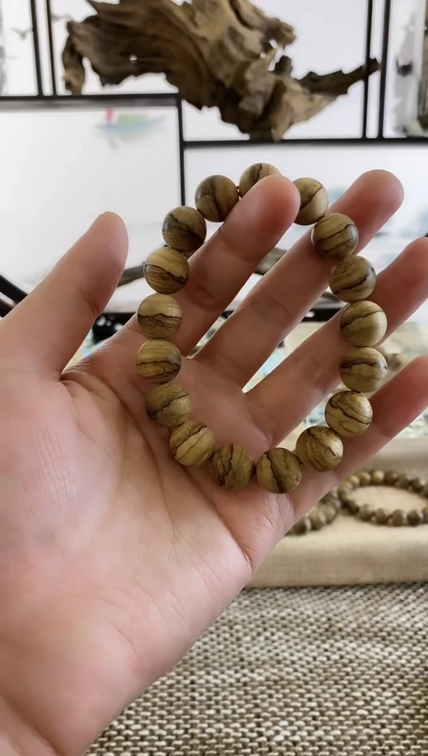 【闪购商品】沉香手串正区达拉干软丝老料13MM手串