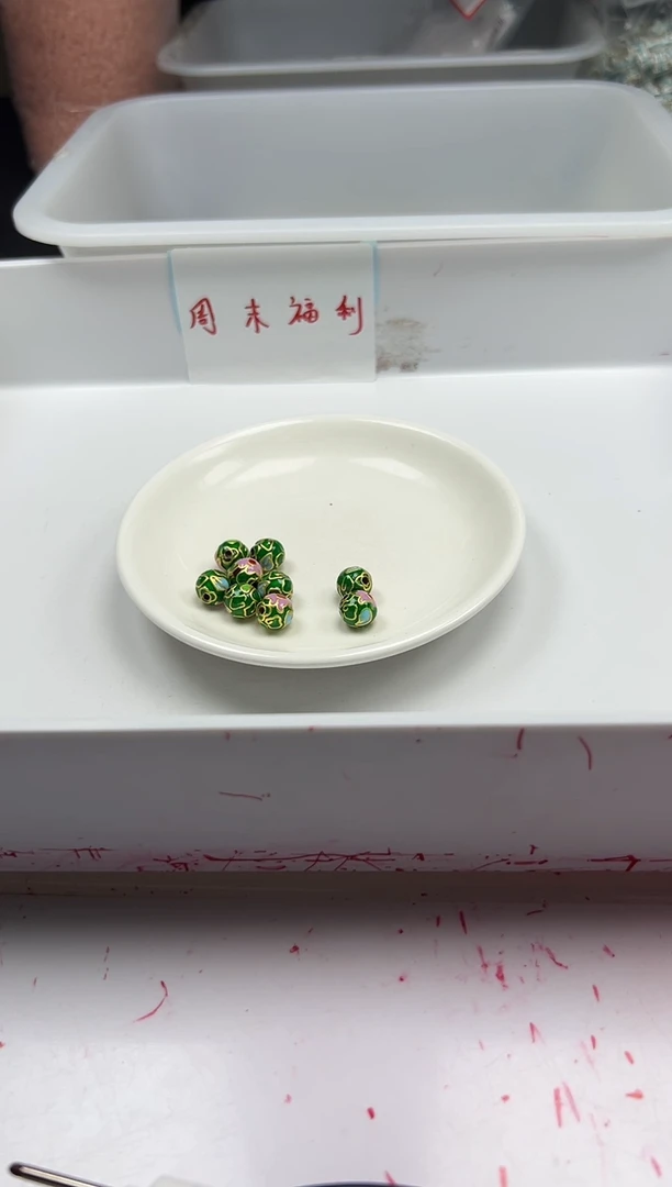银S800镶嵌颈饰玛瑙/玉髓w1939珐琅彩金珠10mm*3颗