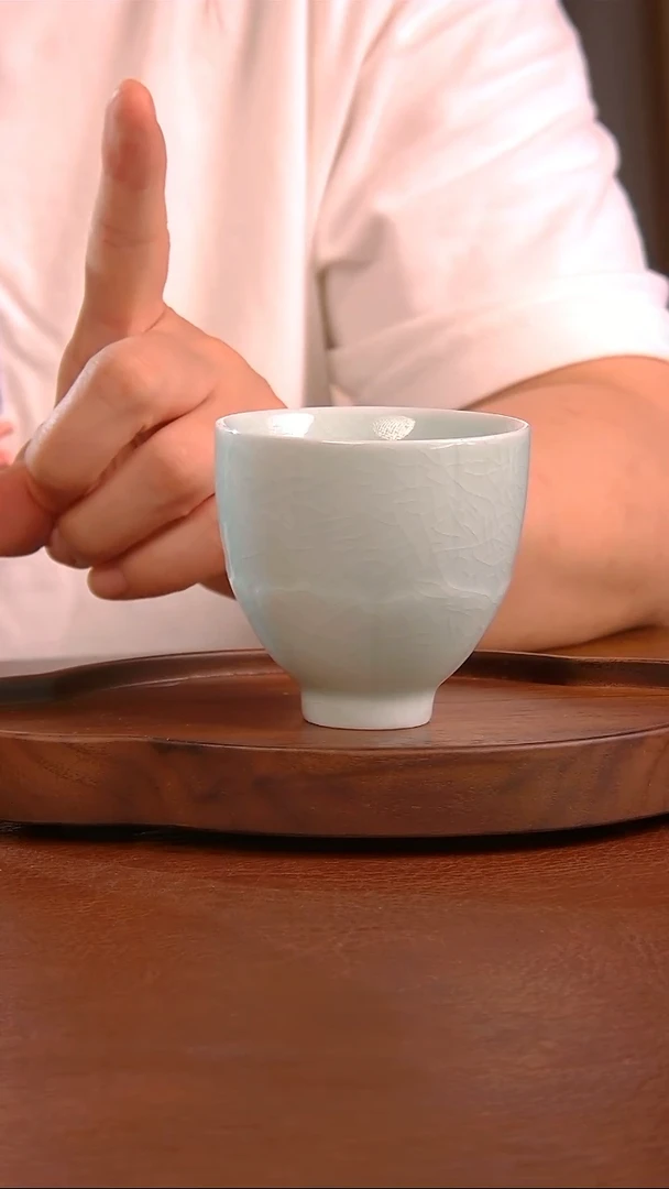 瓷片130莲纹杯