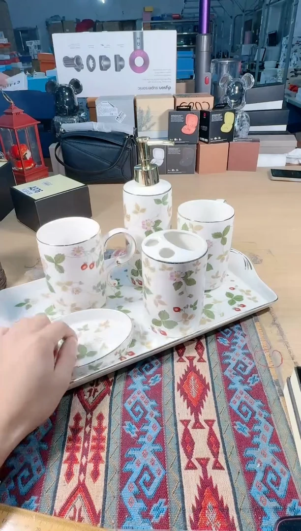 【闪购商品】瓷片111111111111111