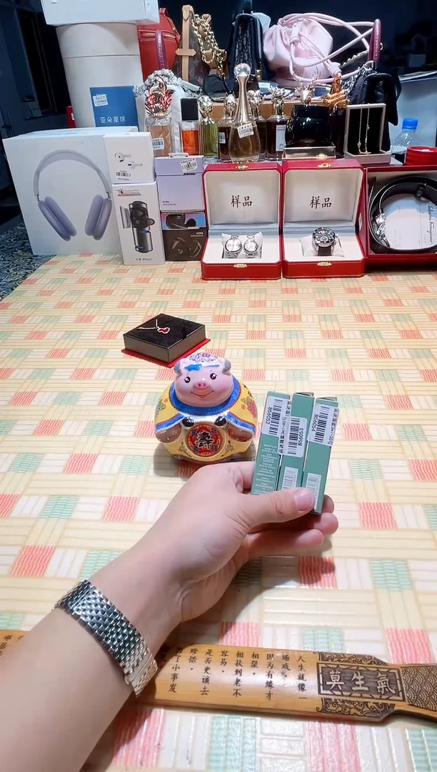 瓷片瓷器 库房到期 全部地板价@@1