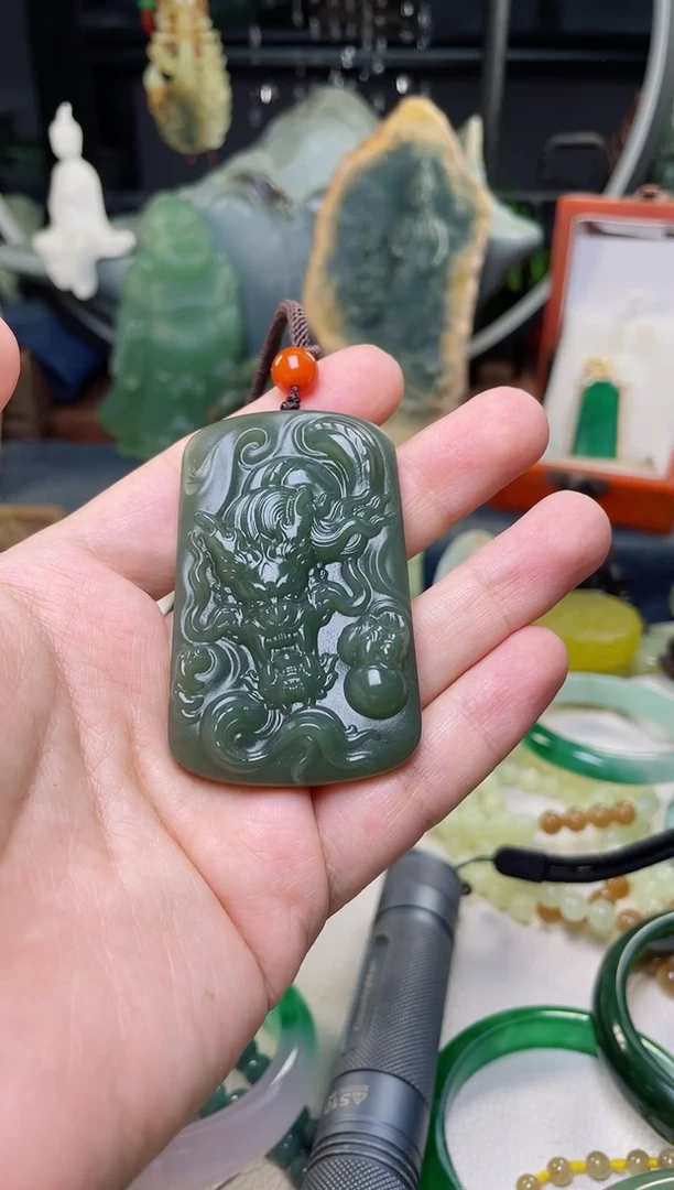 颈饰未镶嵌和田玉288