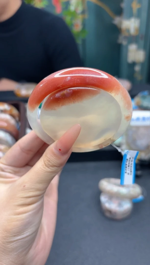 【闪购商品】石英质玉手镯未镶嵌796（62圈赠送镯心）