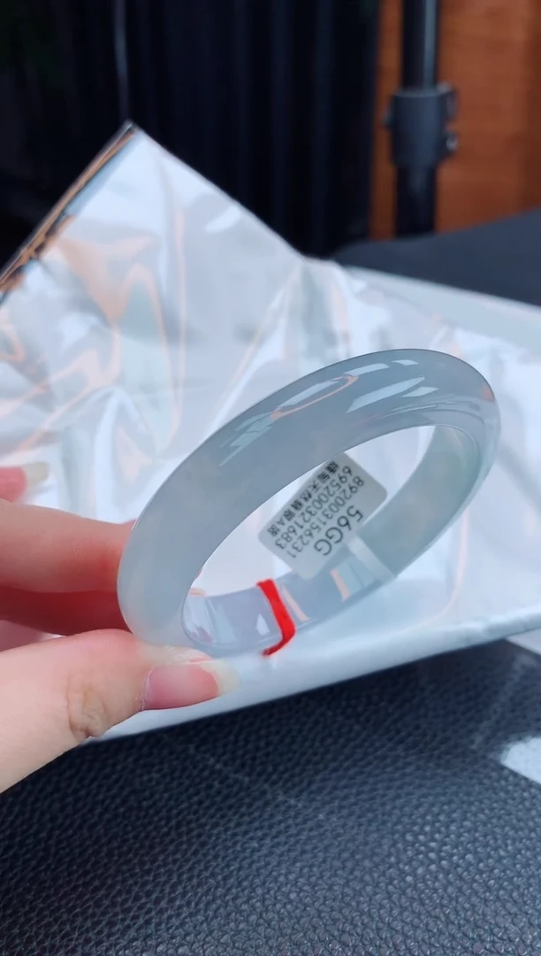 【闪购商品】翡翠手镯未镶嵌缅甸天然翡翠A货手镯